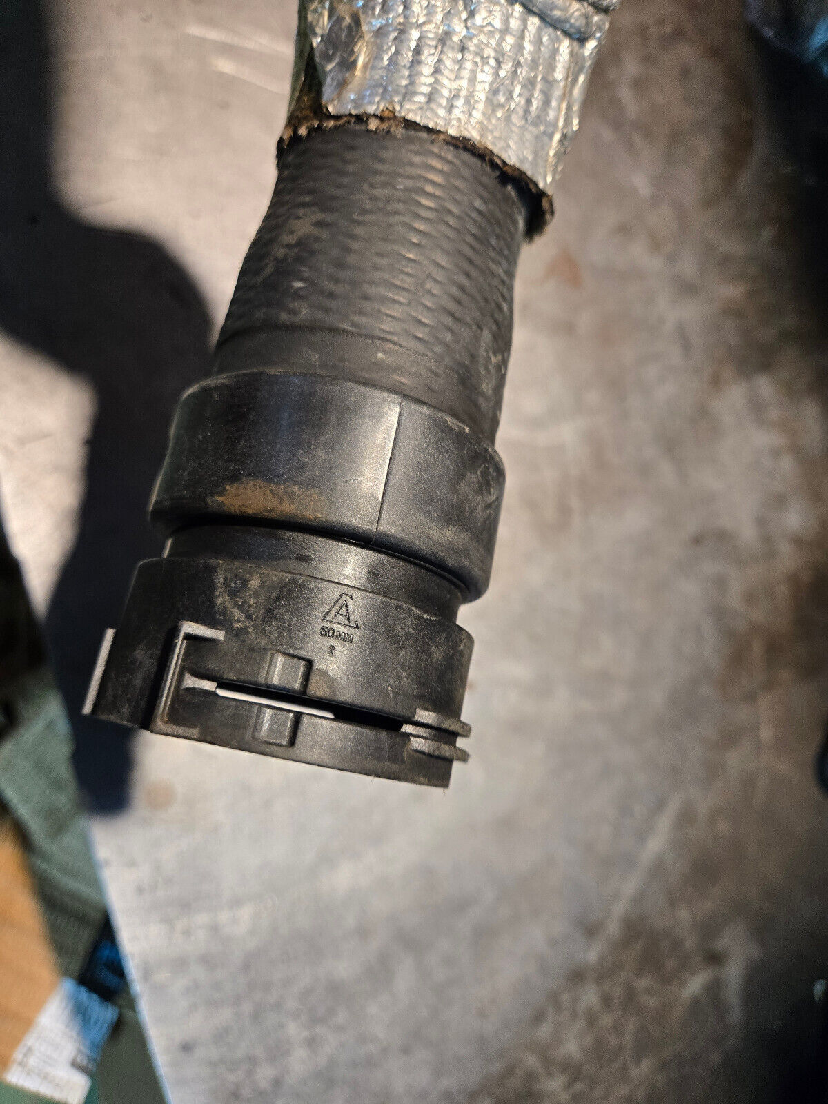 BC3Z-8260-F BC3Z8260F 11-16 Super Duty OEM Genuine Ford 6.7L Diesel Upper Radiat