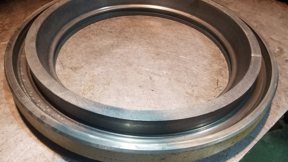 107-8543 Caterpillar Retainer 1078543