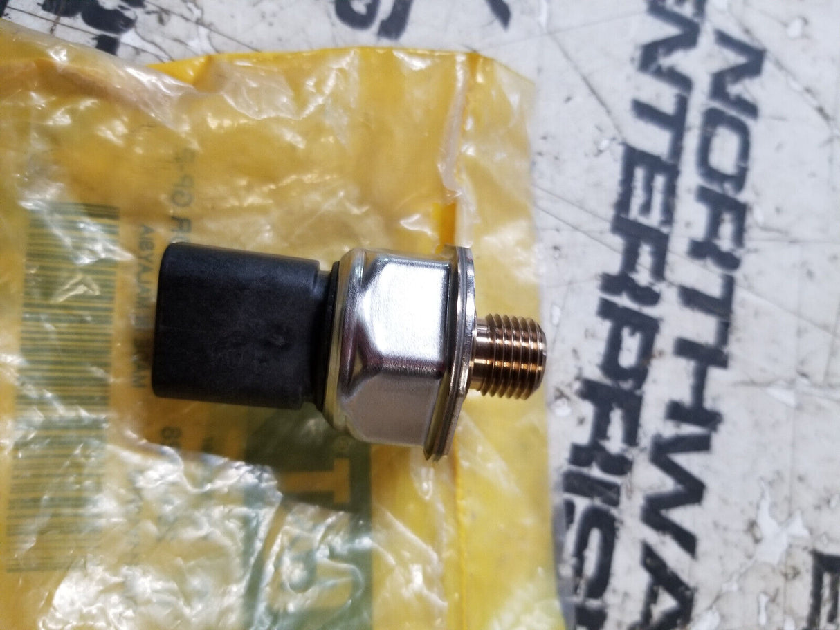 284-2728 For Caterpillar C13 C15 C16 Fuel Rail Pressure Sensor 2842728