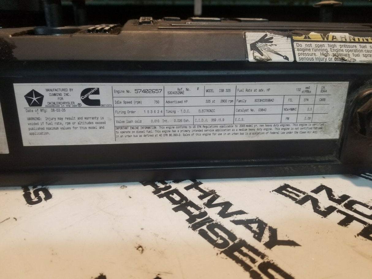 Dodge Ram 5.9L Cummins USED VALVE COVER ASSEMBLY 2005-07 4931453 4931454 RE321