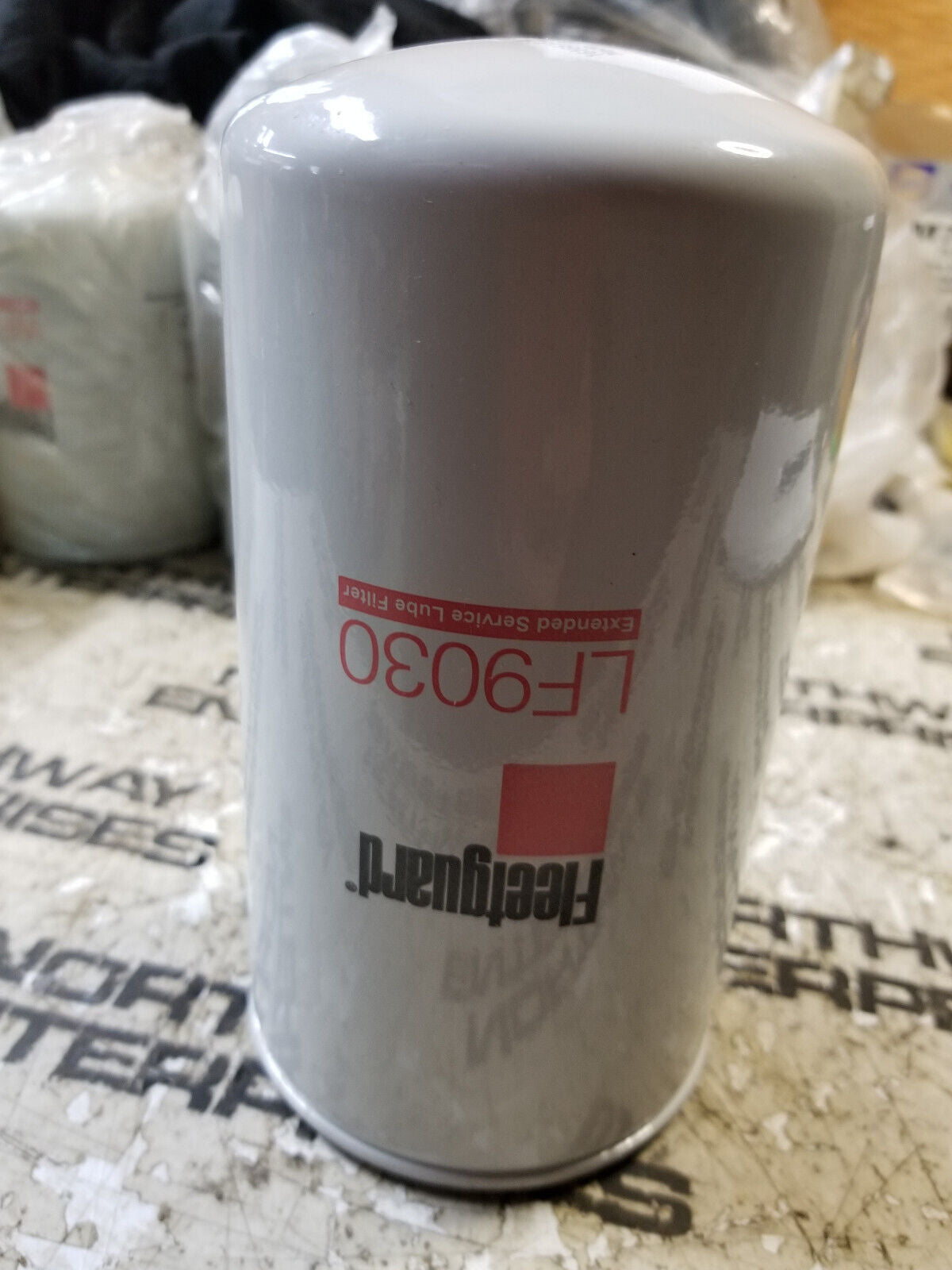 LF9030 FLEETGUARD LUBE FILTER