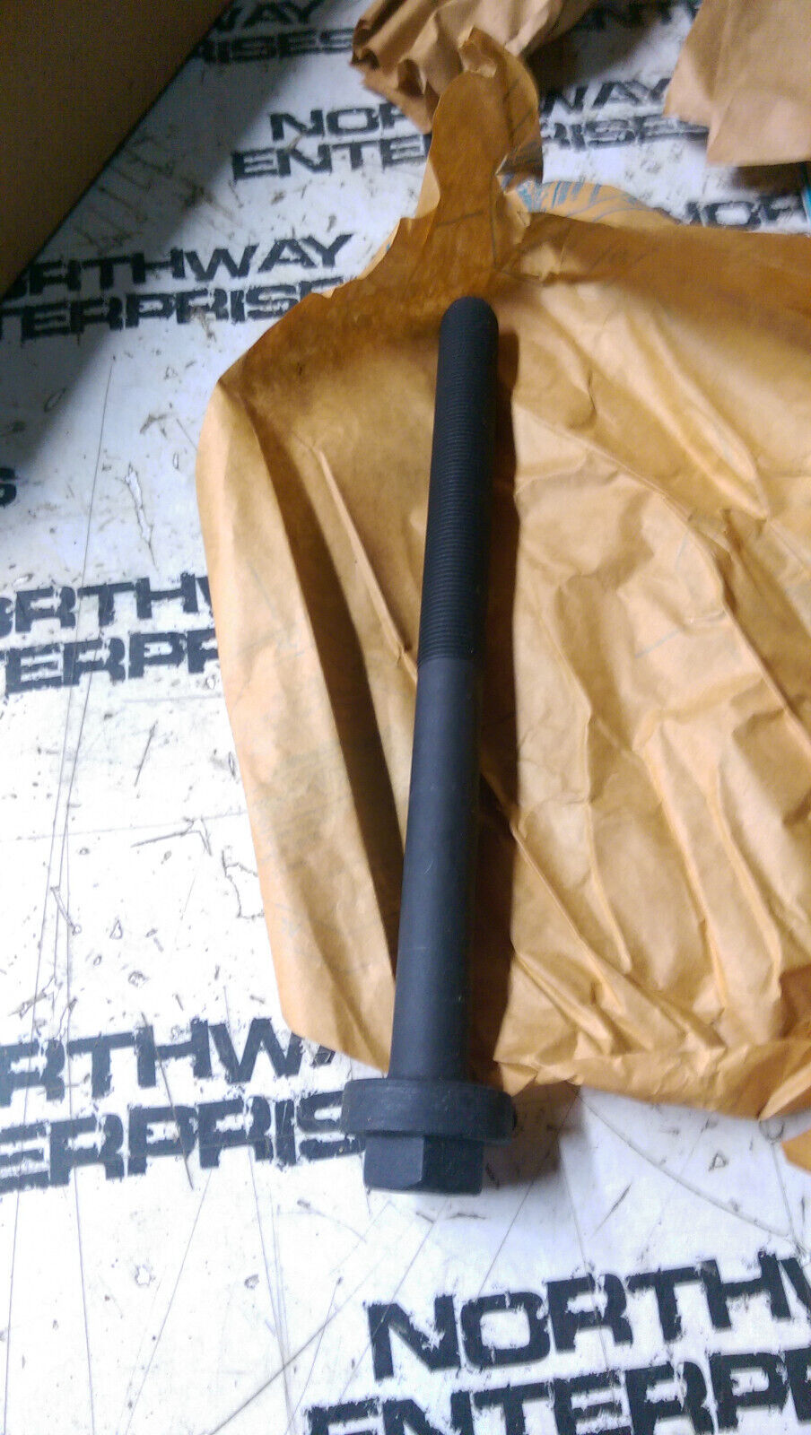 3678804 CUMMINS HEAD BOLT