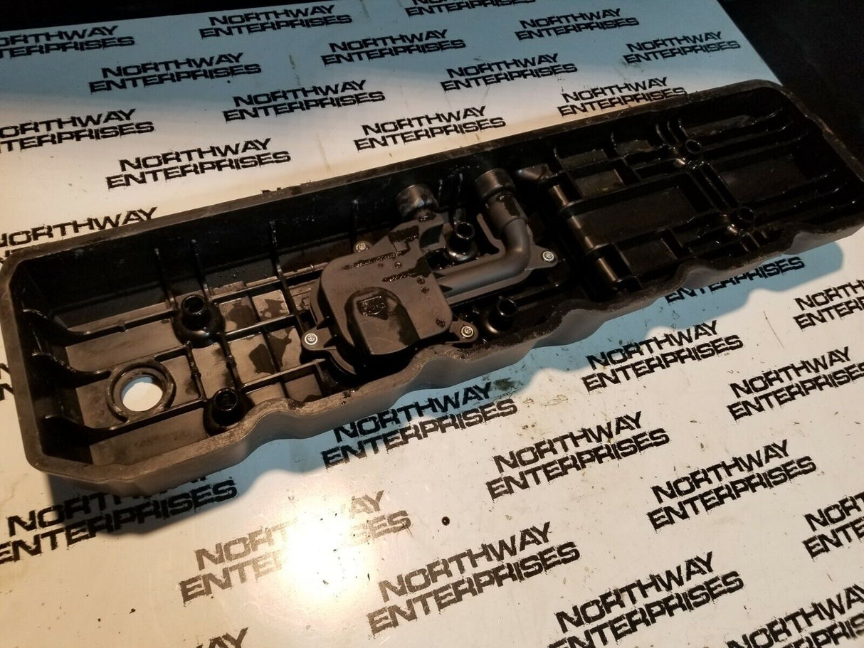 Dodge Ram 5.9L Cummins USED VALVE COVER ASSEMBLY 2005-07 4931453 4931454 RE339