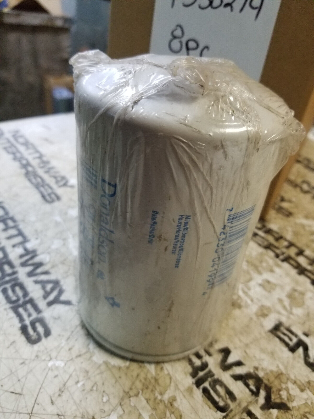 LOT OF 8PC - P550274 DONALDSON HYDRAULIC SPIN ON FILTER