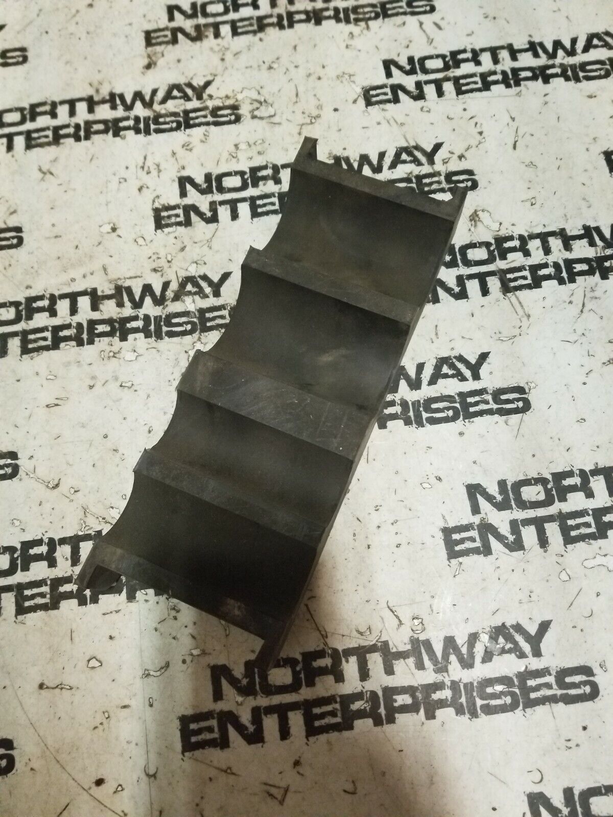 Caterpillar 9W-0512, CAT Harnessing Flat Split Rubber Grommet For Lift Cylinders