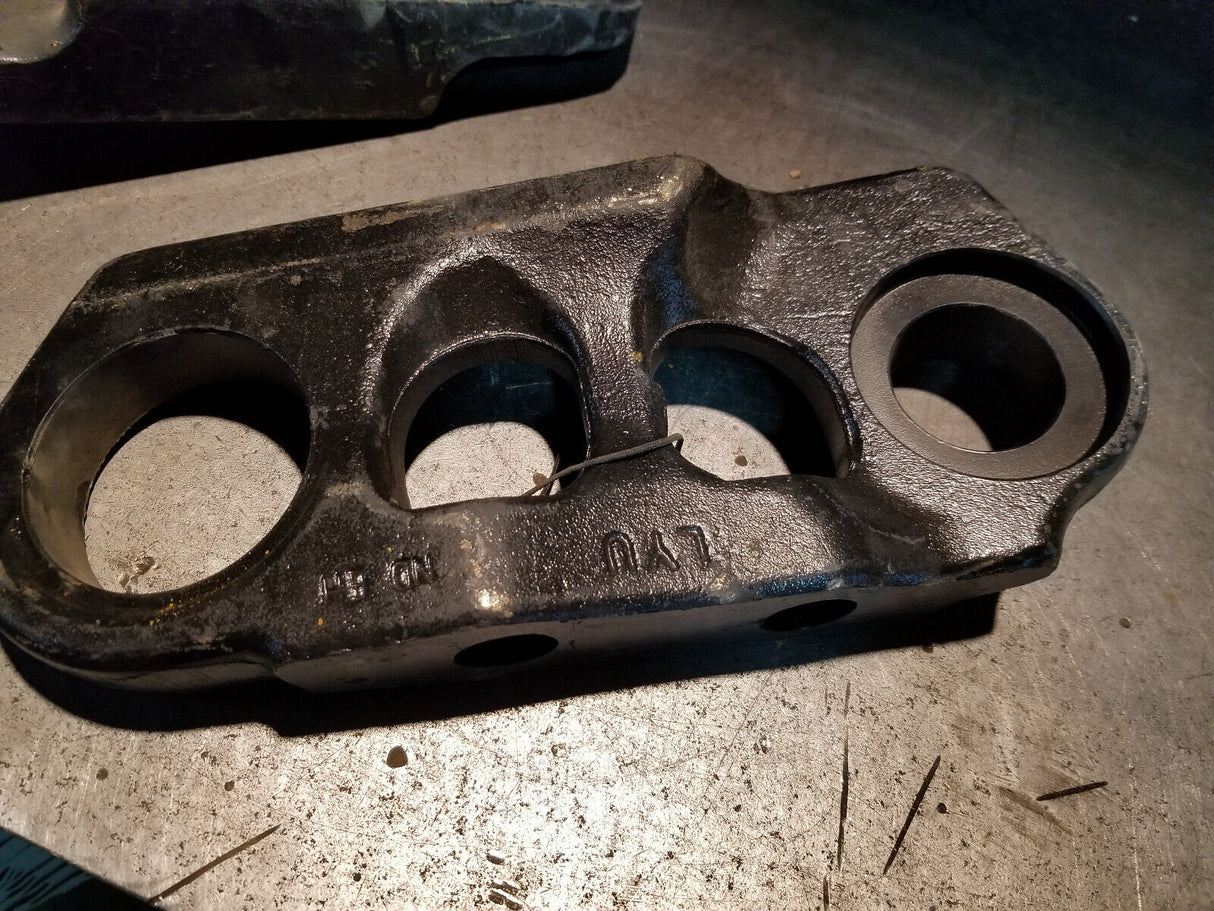 492-0233 Caterpillar 4920233 General Duty Grease Lubricated Track Link