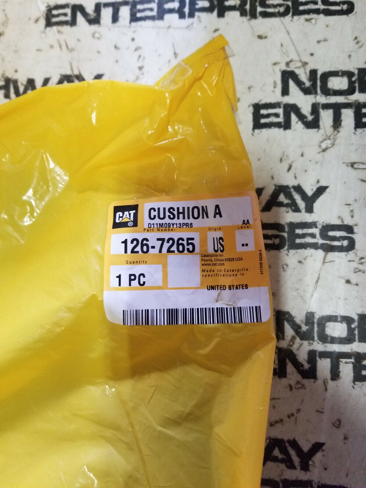 126-7265 CATERPILLAR CUSHION ASSEMBLY