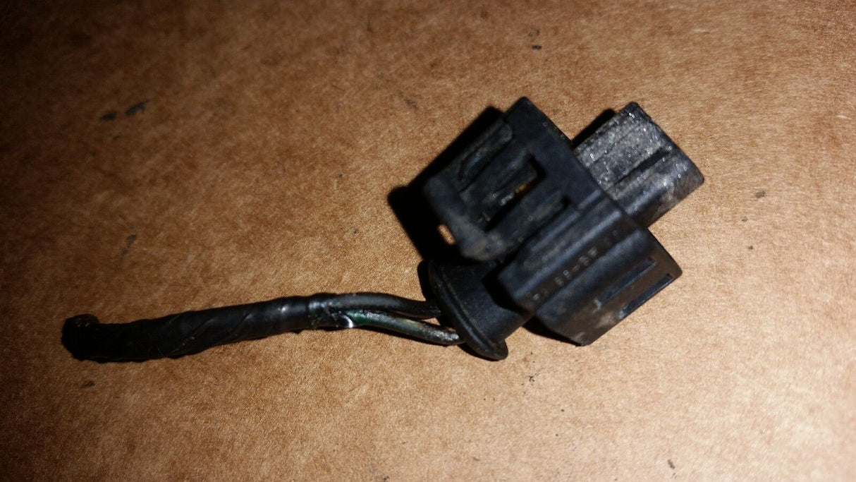 2 WIRE 2008-2010 6.4L POWERSTROKE ENGINE PIGTAIL yellow