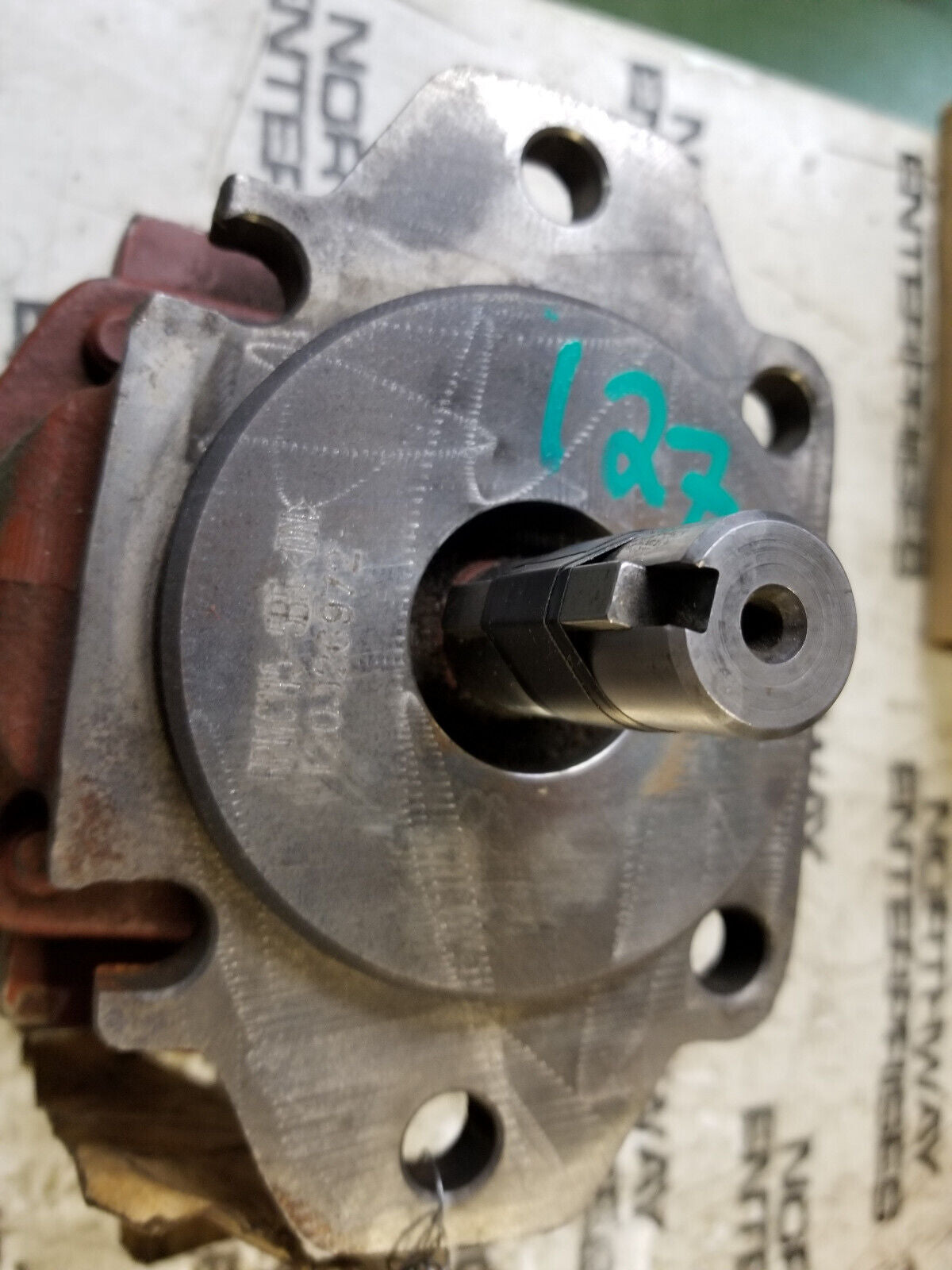 CX85L-2B5-03, 114424488, 721511, Geartek, Hydraulic Gear Pump 721506