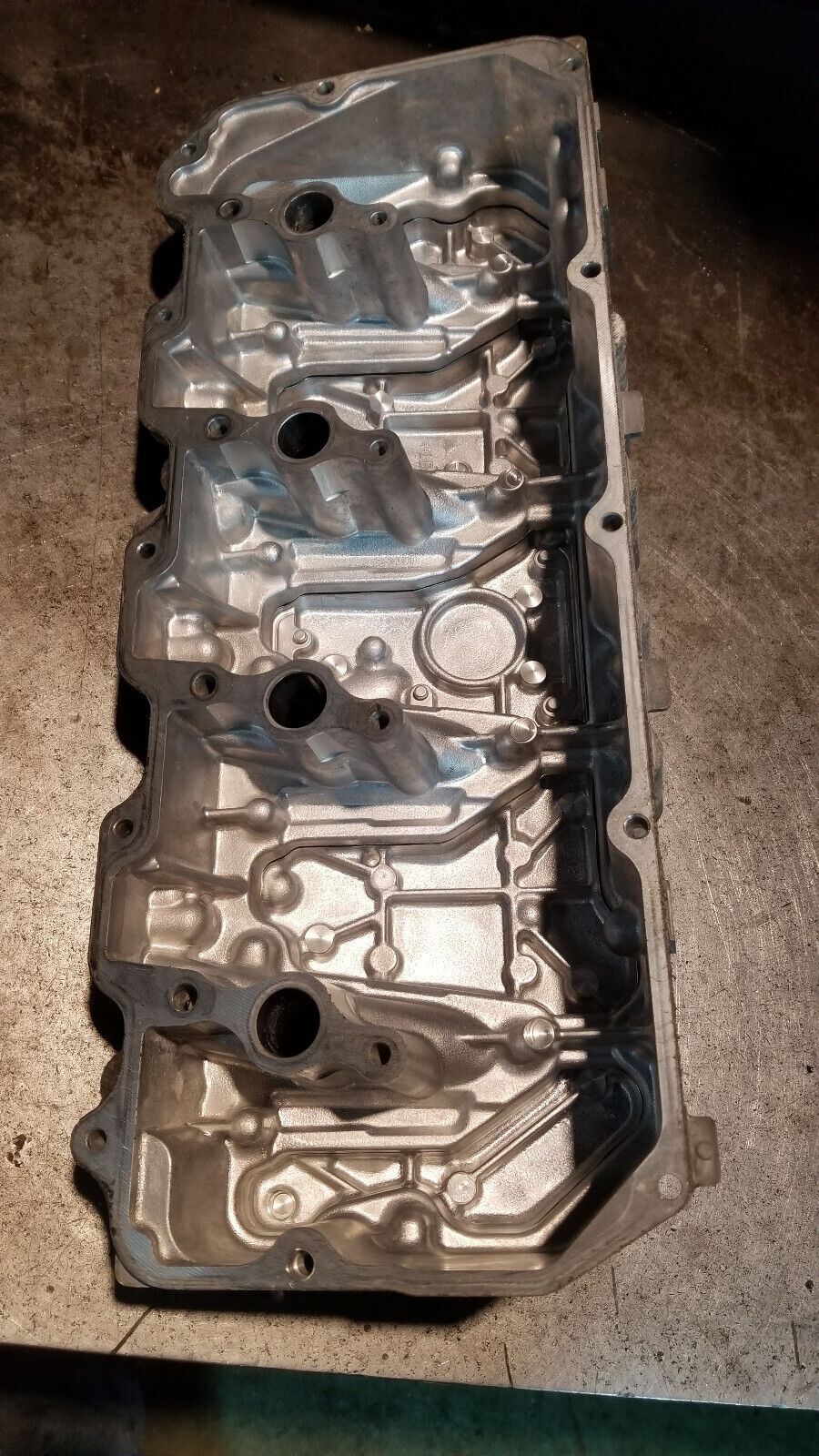 011 012 2011-2015 DURAMAX 6.6 6.6L DIESEL LML VALVE COVER & SPACER LH DRIVER r51