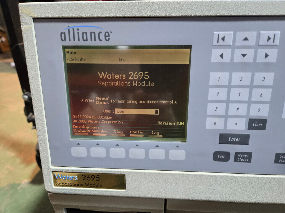 WATERS 2695 SEPARATION MODULE 2487 ABSORBANCE DETECTOR LAC/E 32 SERVER HPLC