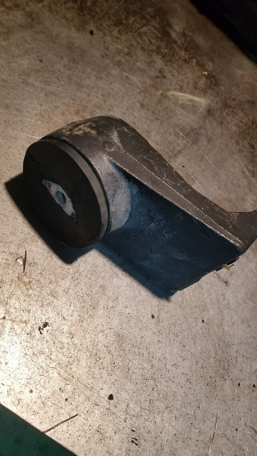 52018237 Front Left Engine Motor Mount 1Pc for Dodge Ram 2500 94-99 Diesel