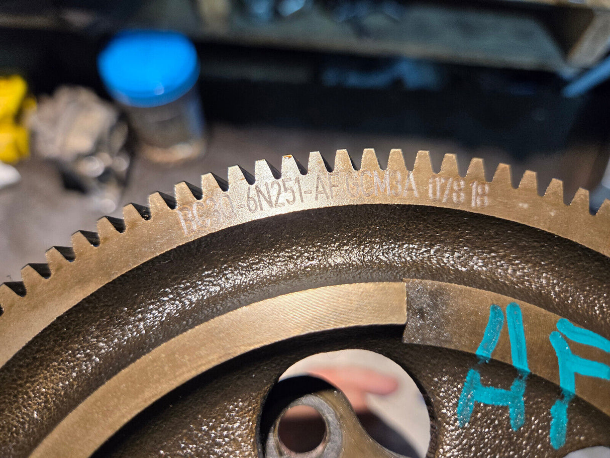 11-17 6.7 Powerstroke POLISHED Camshaft w/ gear BC3Z-6250-D bc3q-6251-af