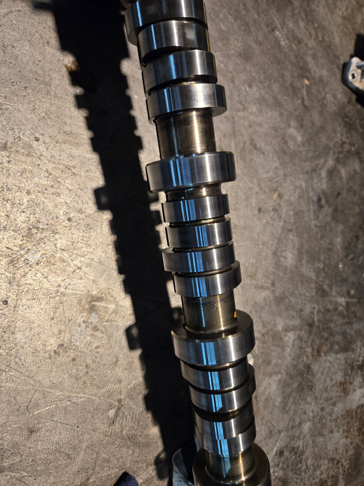 11-17 6.7 Powerstroke POLISHED Camshaft w/ gear BC3Z-6250-D bc3q-6251-af