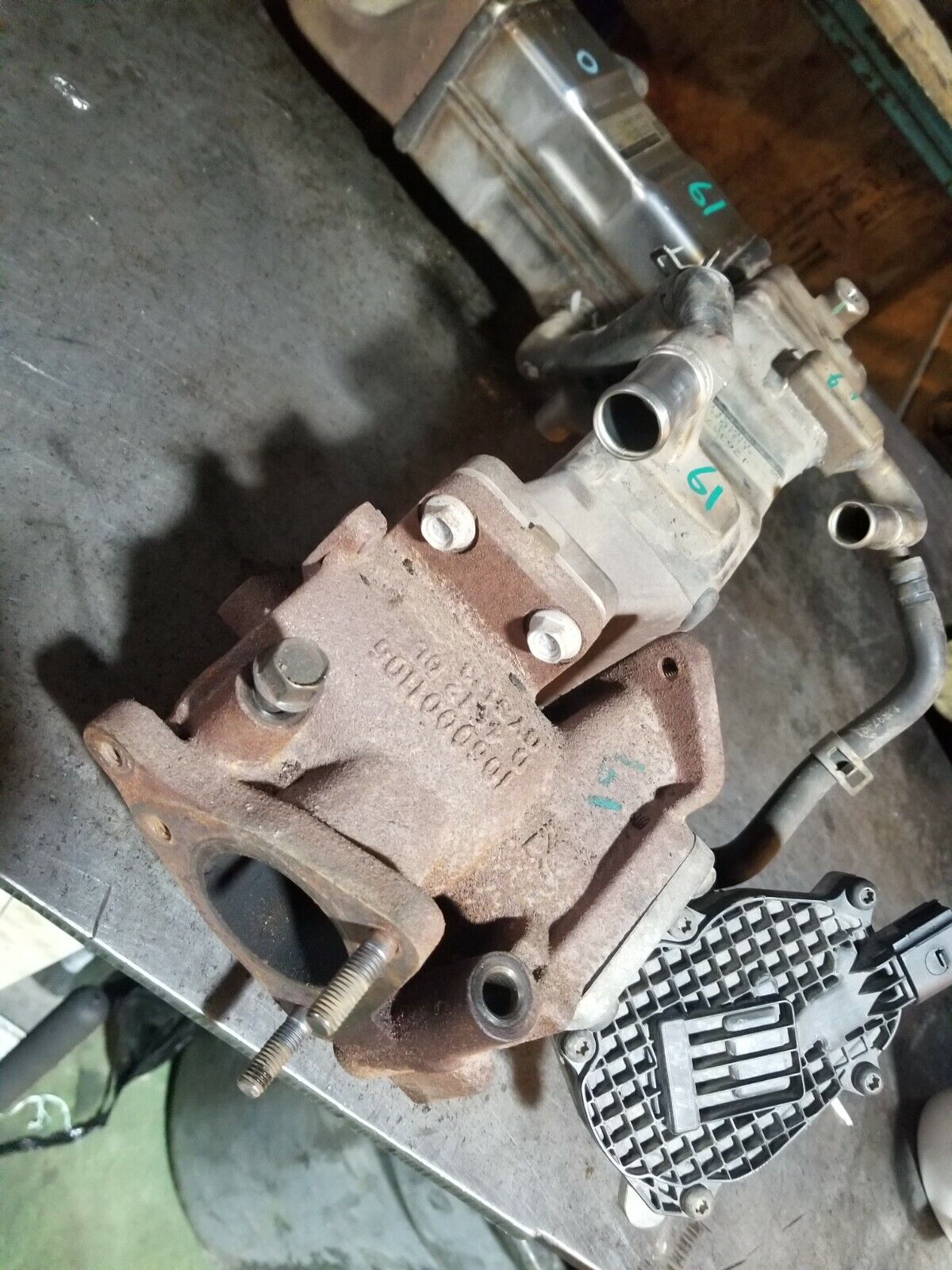 6.6 DURAMAX LML DIESEL EGR COOLERS AND VALVES 12650369 12635707 12635704
