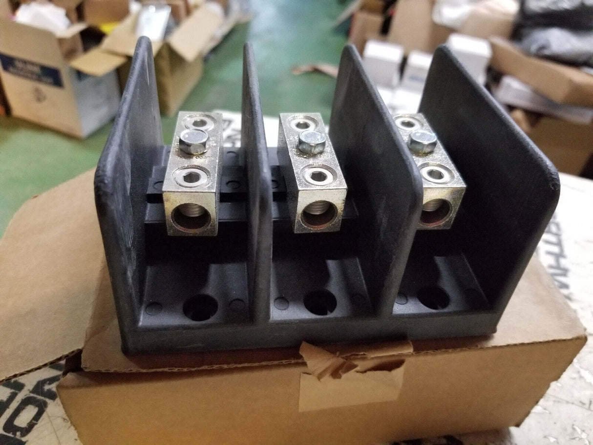 PDB-11-2/0-3 POWER DISTRIBUTION BLOCK