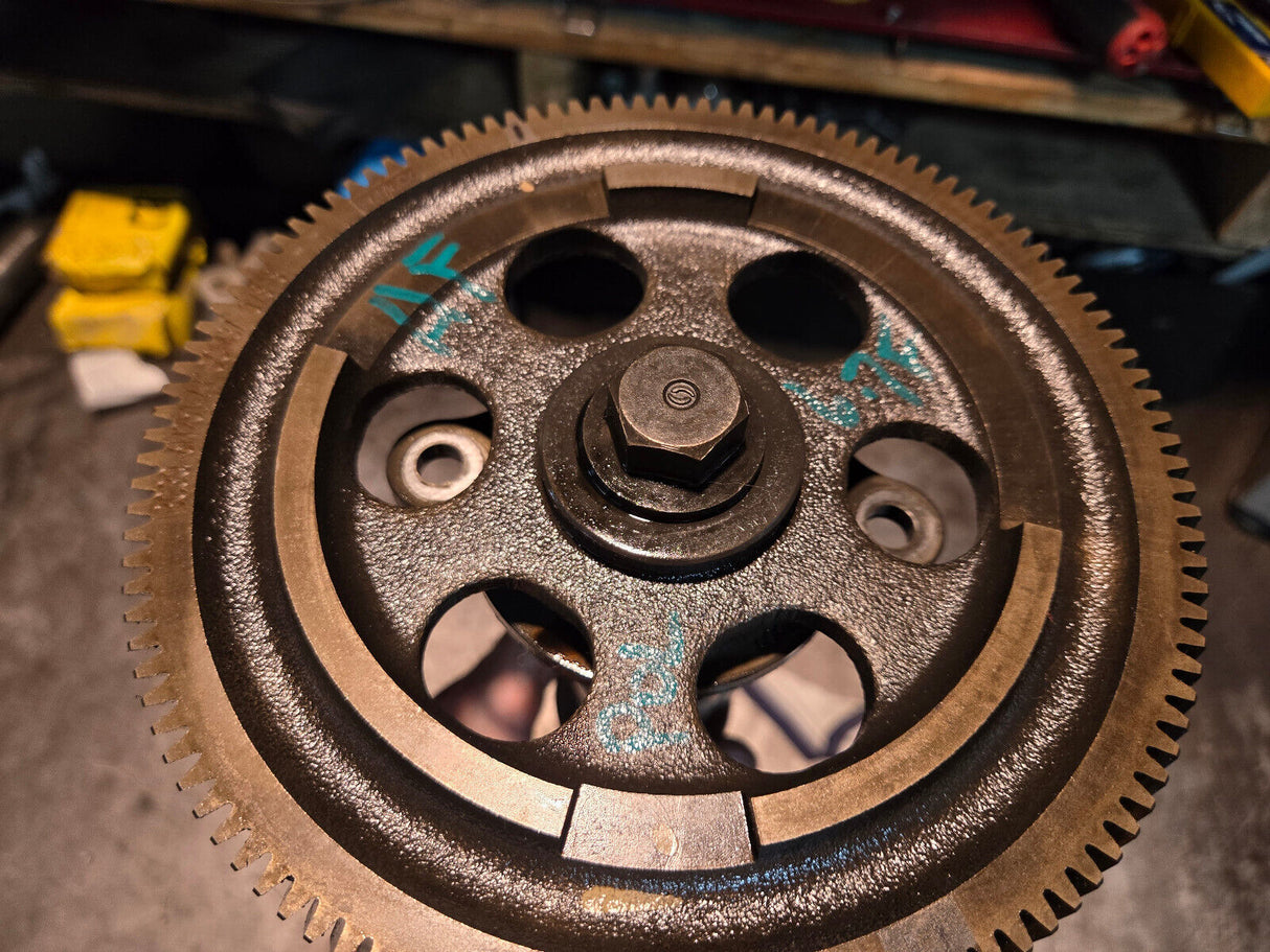 11-17 6.7 Powerstroke POLISHED Camshaft w/ gear BC3Z-6250-D bc3q-6251-af