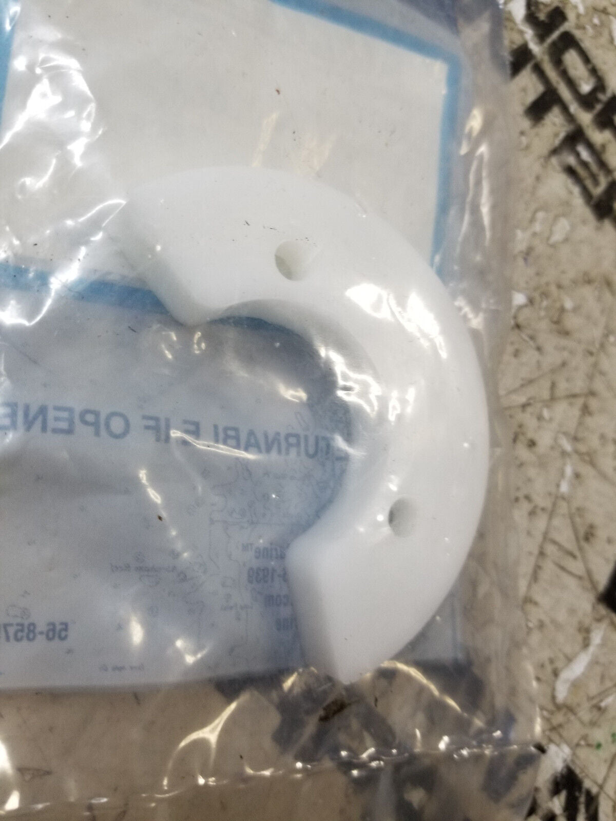 MERCURY QUICKSILVER 16899T NEUTRAL LOCK HOLDER