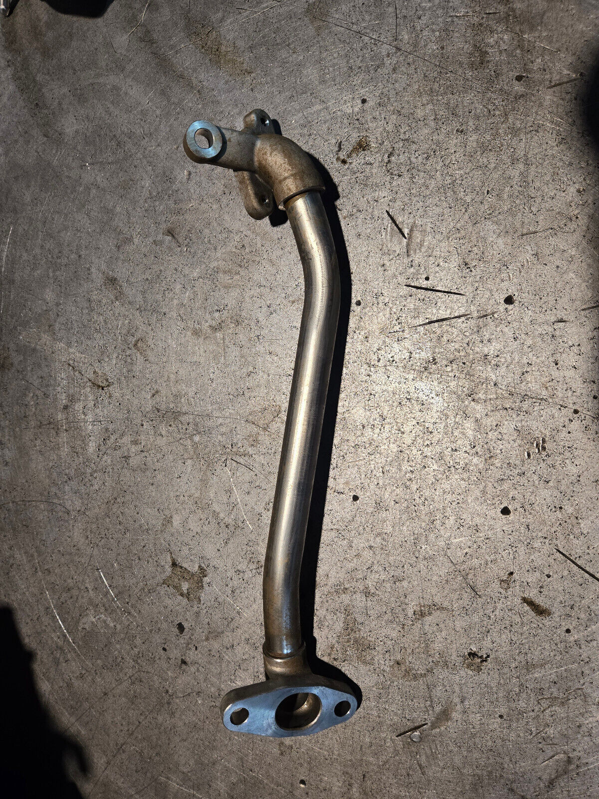 2017-2019 CHEVY L5P DURAMAX 6.6L DIESEL LOWER PIPE OIL OUTLET TUBE 12705525