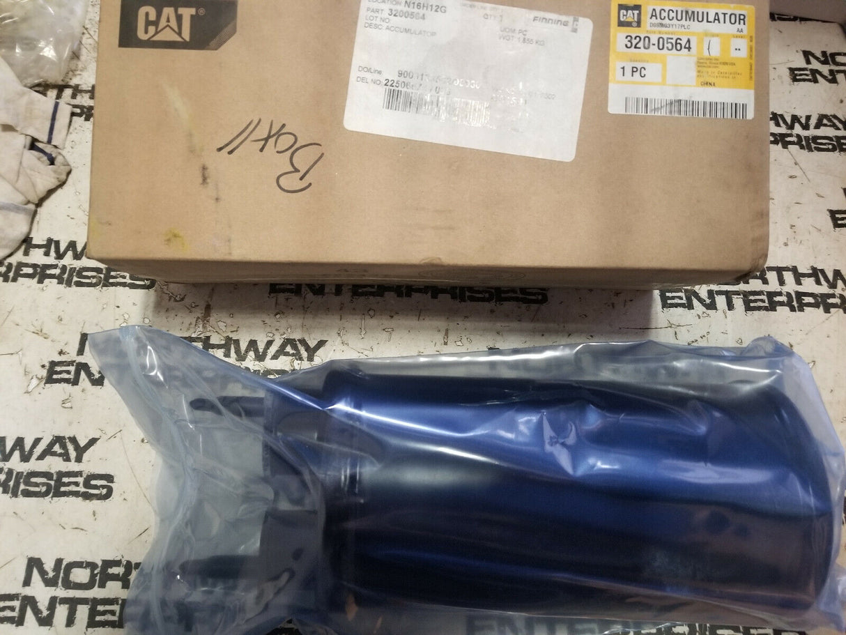 320-0564 CATERPILLAR ACCUMULATOR