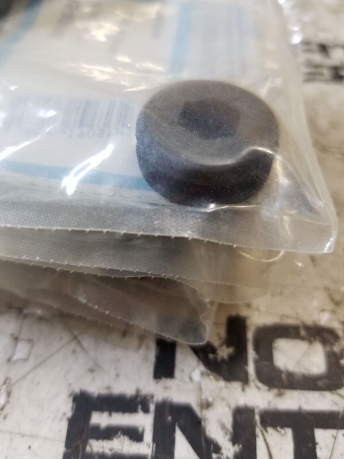 LOT OF 21pc Mercury Mercruiser Quicksilver Oem Part # 25-834985 Grommet