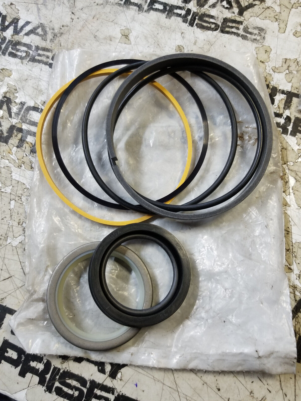 HYS1322225 HYSTER SEAL KIT CYLINDER TILT