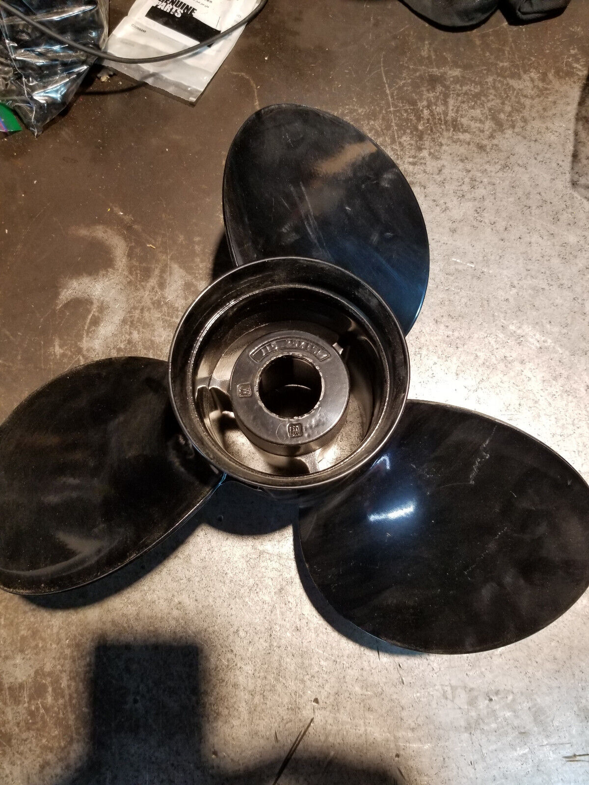 78116A45-15P Mercury 48-78116A45 15.25" x 15" Black Max Aluminum Propeller