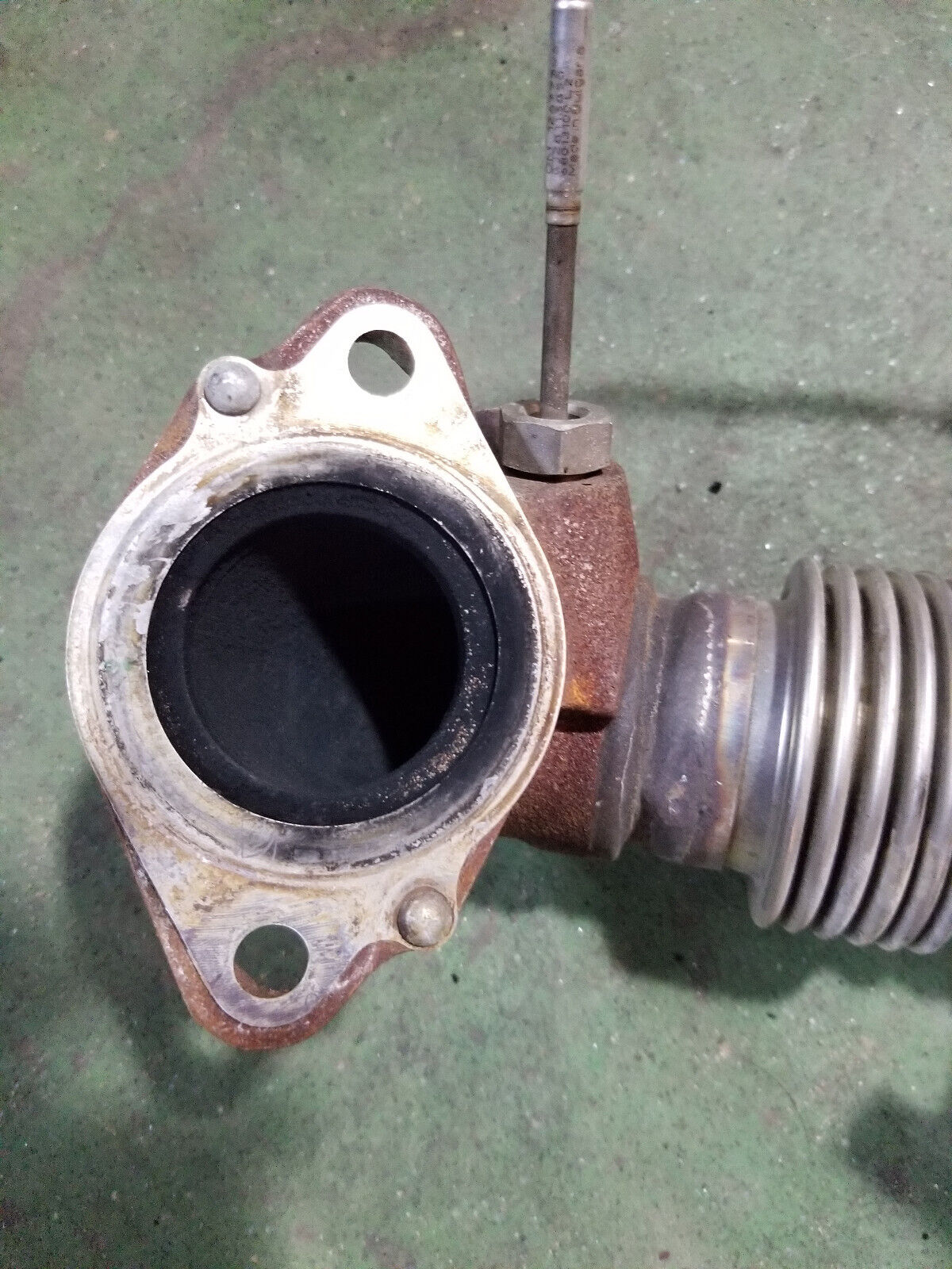 L5P 6.6L DURAMAX GM 2017-2023 GM Cross Over Pipe 12680218