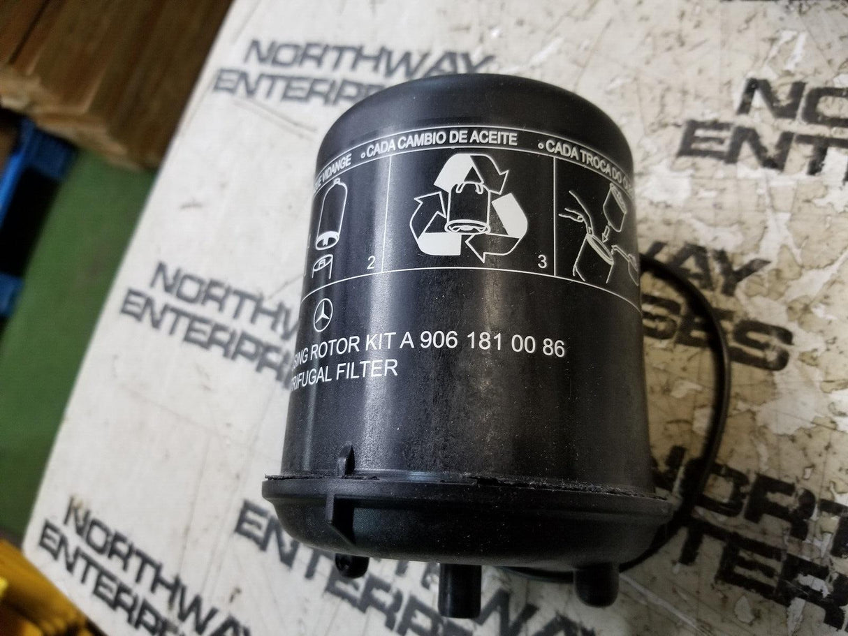 Mercedes Benz A9061810086 1922496 1922496PE CS41044 Centrifugal Oil Filter Repla