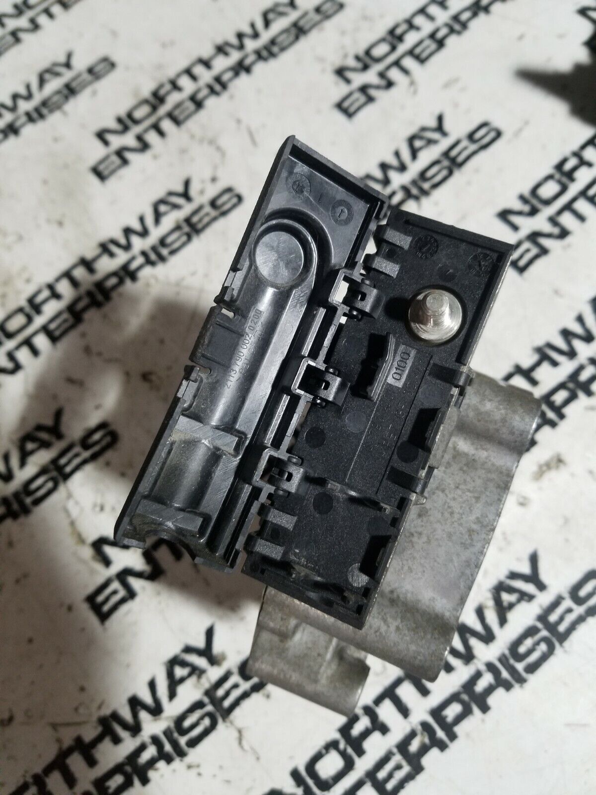 12601677 GM 11-16 2500 3500 HD 6.6L Diesel Turbo Pre Heater