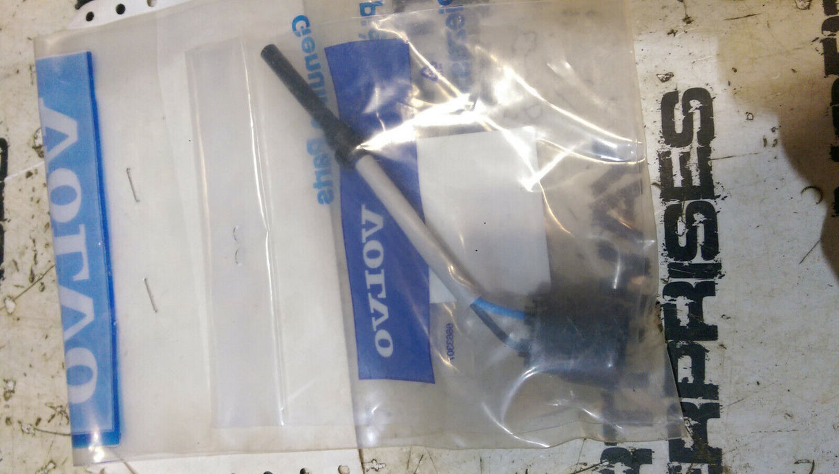 Volvo VOE21399626 21399626 SENSOR EXPANSION TANK LEVEL