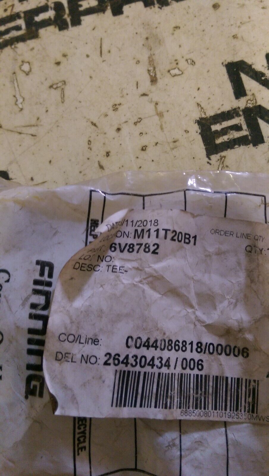 CATERPILLAR 6V-8782 TEE