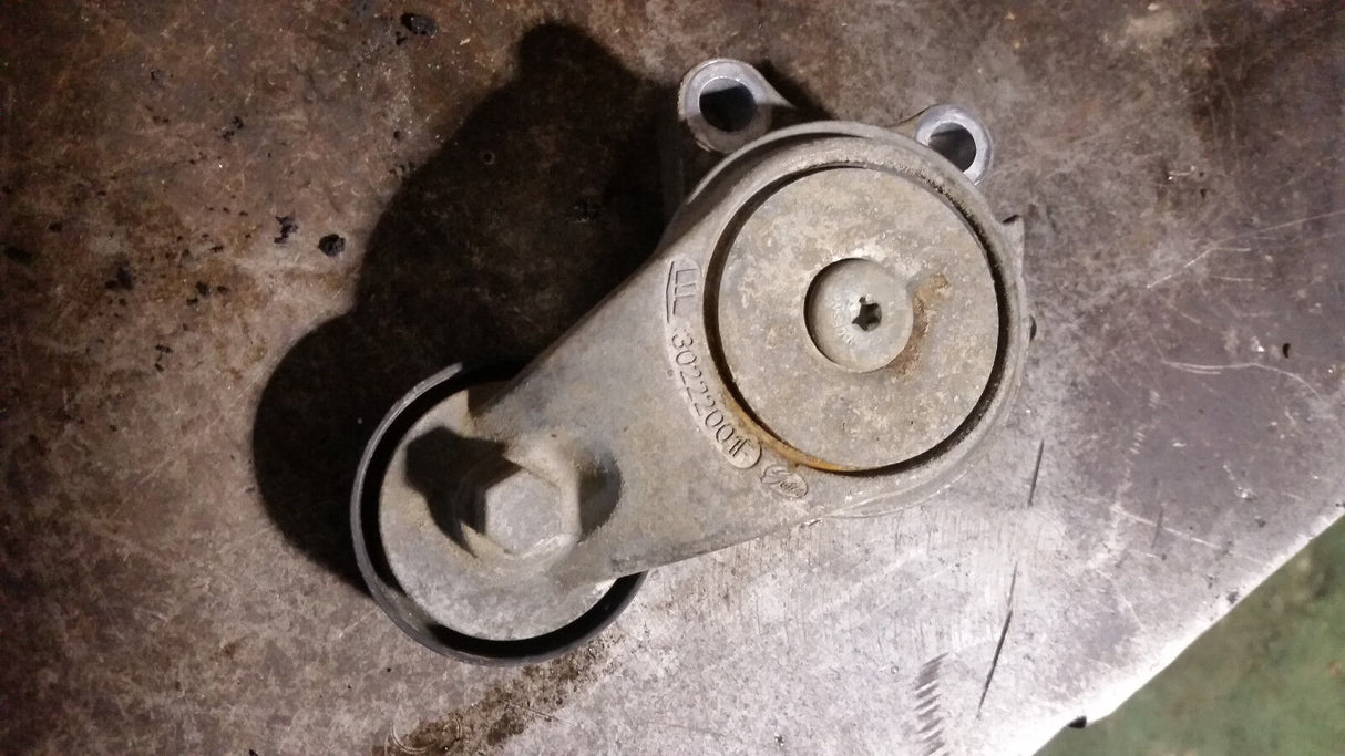 68325057AA 68148386AA 3.0L ECODIESEL BELT TENSIONER