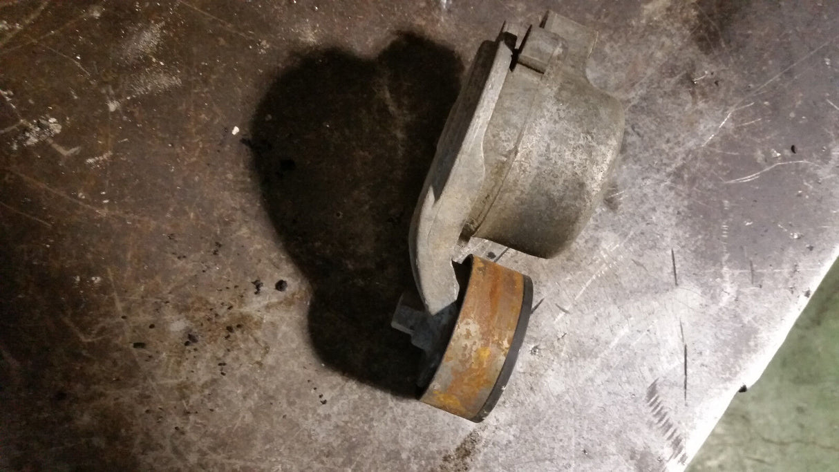 68325057AA 68148386AA 3.0L ECODIESEL BELT TENSIONER