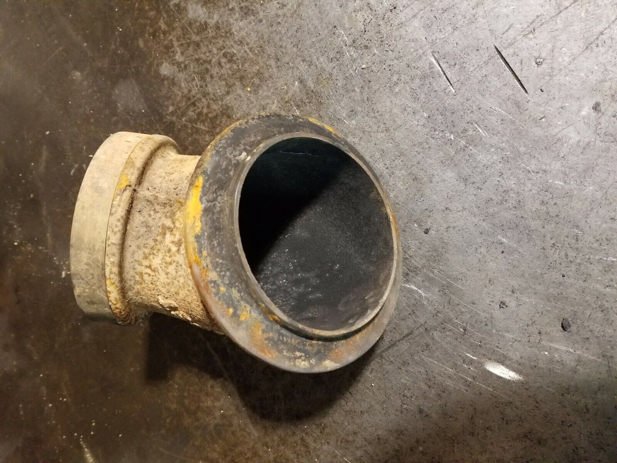 4040366 Turbo Elbow Cummins 6.7 6.7L Holset 4040366 re526