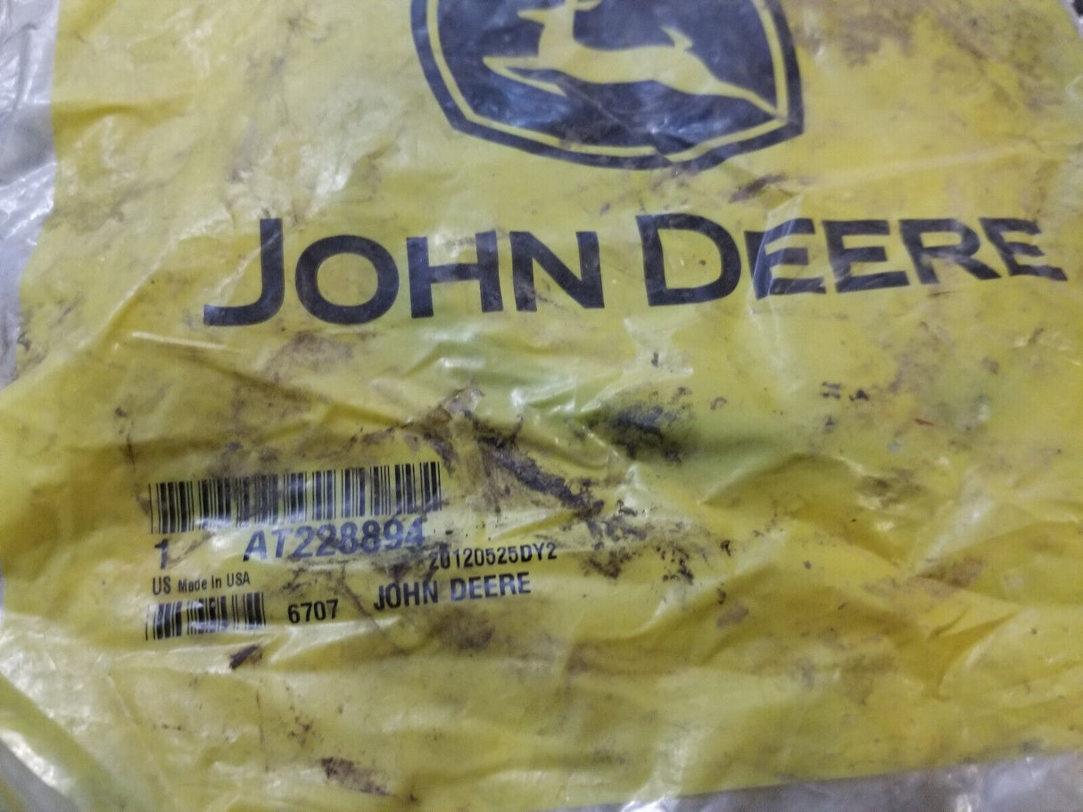 JOHN DEERE SEAL AT228894