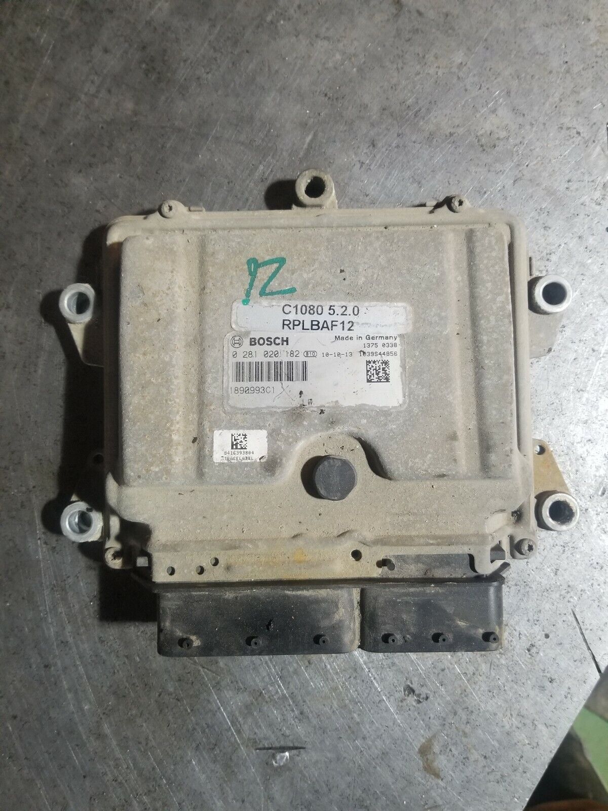 Control Module INTERNATIONAL 1890993C1 Bosh 0281020182 ECM