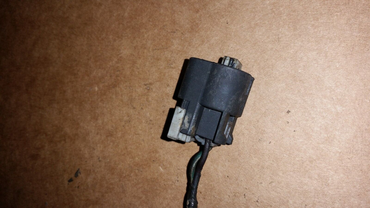2 WIRE 2008-2010 6.4L POWERSTROKE ENGINE PIGTAIL white