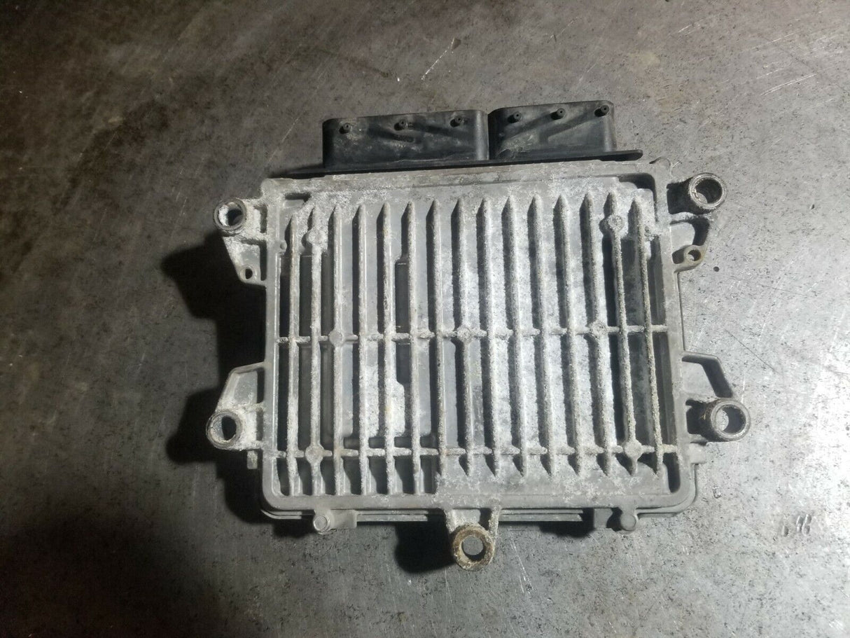 Control Module INTERNATIONAL 1890993C1 Bosh 0281020182 ECM