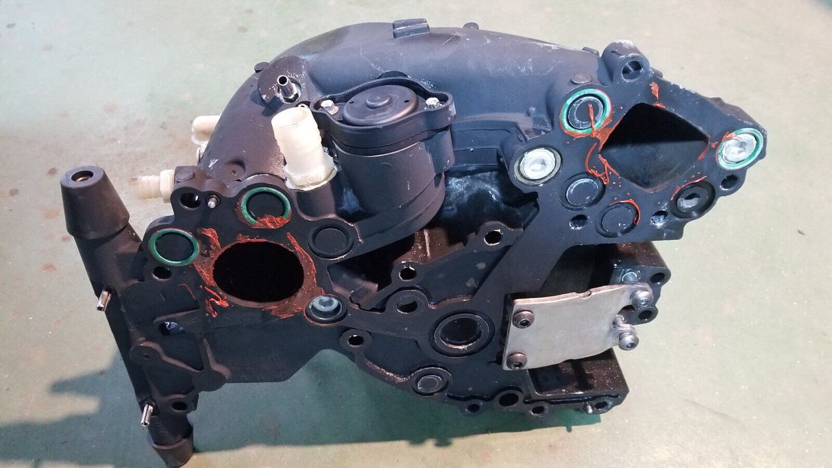 Evinrude G2 Exhaust ADAPTER 5009487 AND EXHAUST EXTENSION ref151