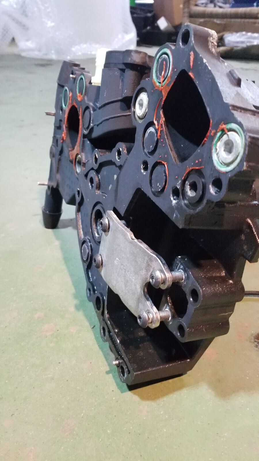 Evinrude G2 Exhaust ADAPTER 5009487 AND EXHAUST EXTENSION ref151