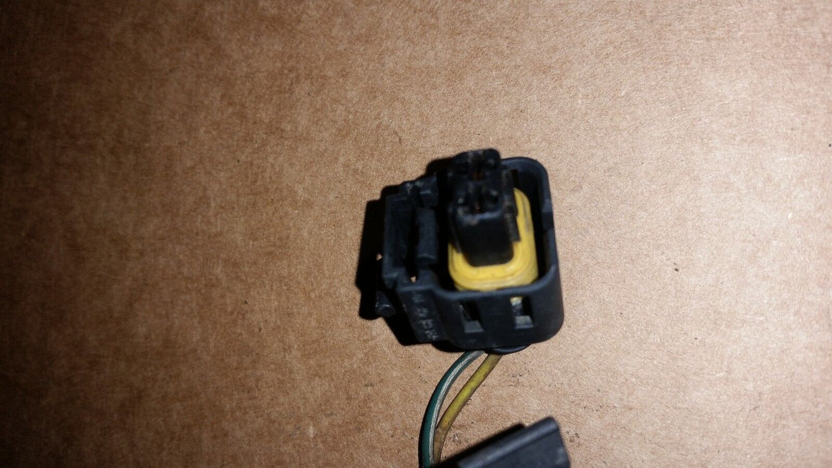 2 WIRE 2008-2010 6.4L POWERSTROKE ENGINE PIGTAIL yellow sens