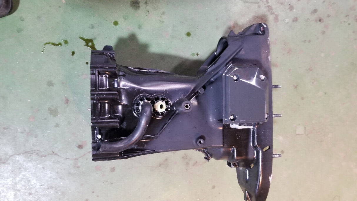 Evinrude G2 300hp Exhaust Housing 5009982 stbd