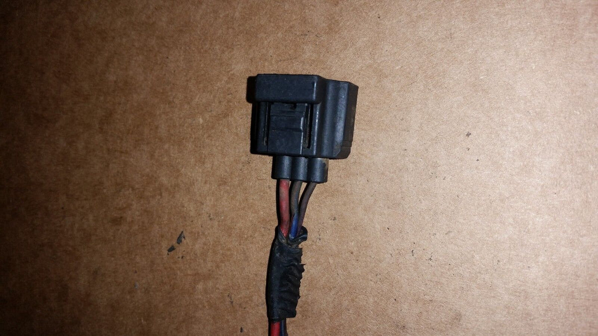 3 WIRE 2008-2010 6.4L POWERSTROKE ENGINE PIGTAIL grey yellow