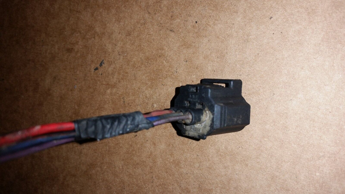 3 WIRE 2008-2010 6.4L POWERSTROKE ENGINE PIGTAIL grey yellow