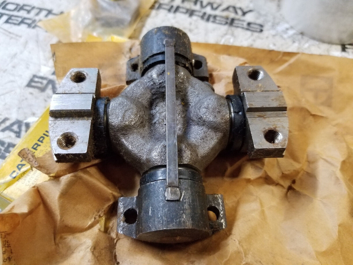 1K-9467 CATERPILLAR CAT 1K9467 SPIDER UNIVERSAL JOINT 561B 561D 561C