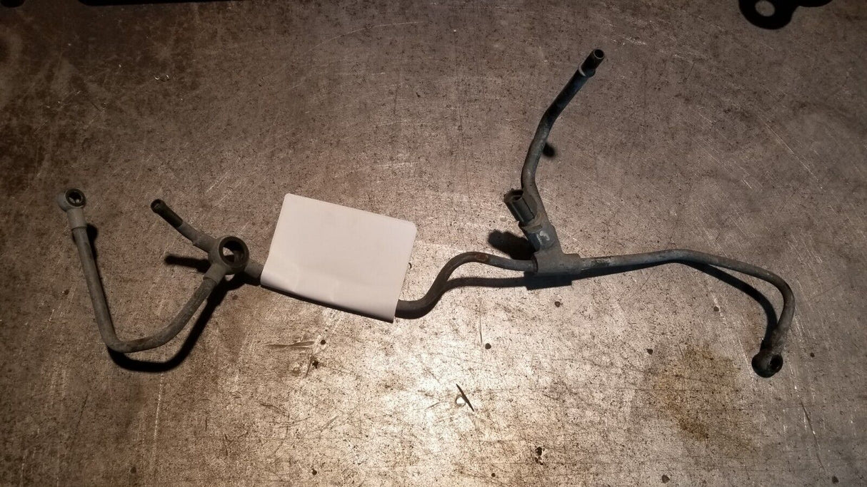 2001-2004 6.6L Duramax Diesel 97215995 Fuel Injection Fuel Return Line