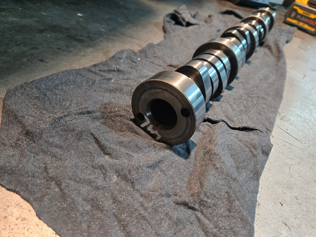 POLISHED DURAMAX LML USED CAMSHAFT 12638804