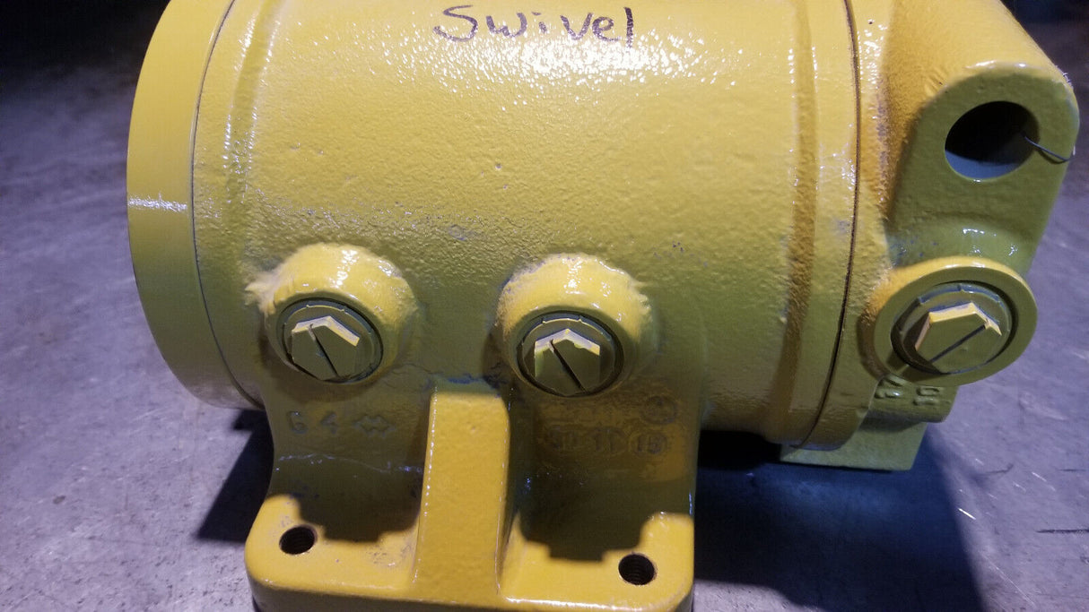 Caterpillar 260-6502 Circle Drive Swivel Enables Smooth Rotation For The Drawbar