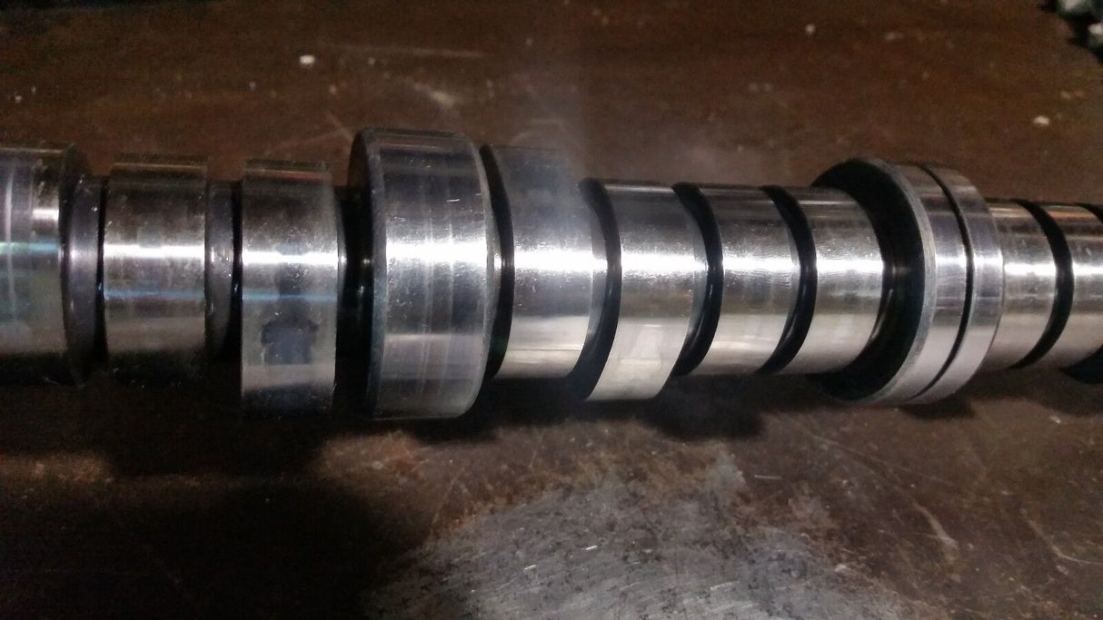 01-05 2001-2005 DURAMAX LB7 LLY USED CAMSHAFT 897211701